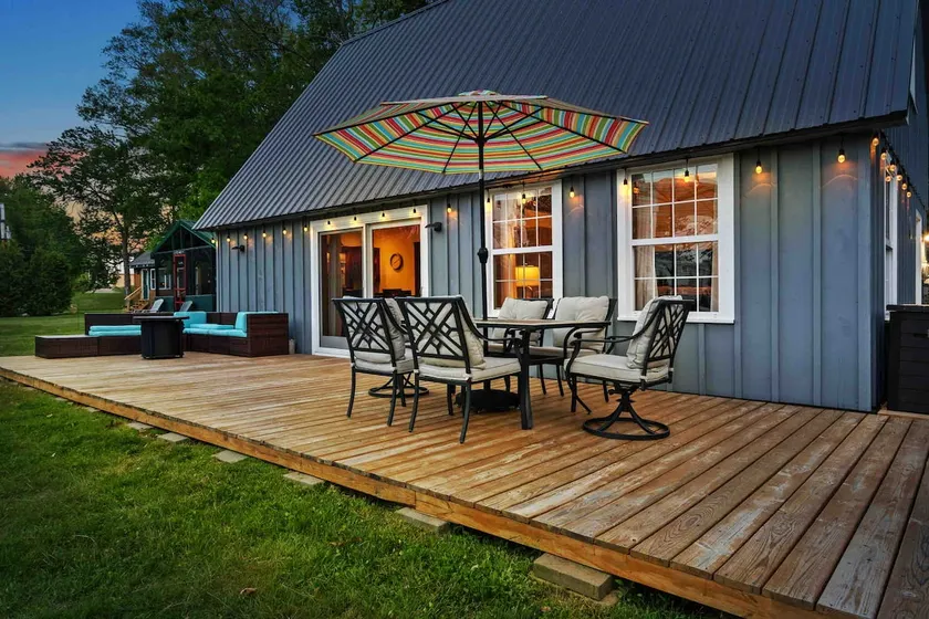 Boat launch and Trailer parking, Dog Friendly, Lake Great Pond - Image 1