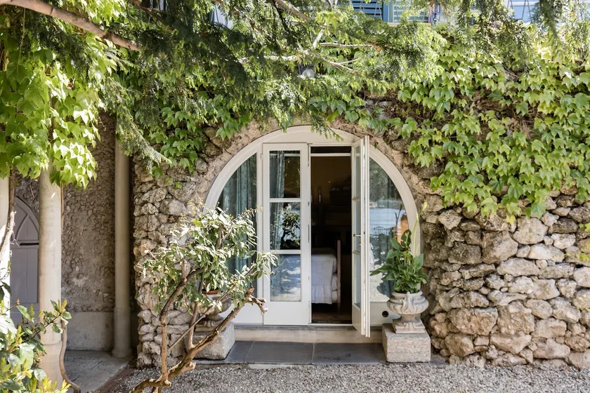 Villa Giuditta Pasta Lakefront Home - Image 1