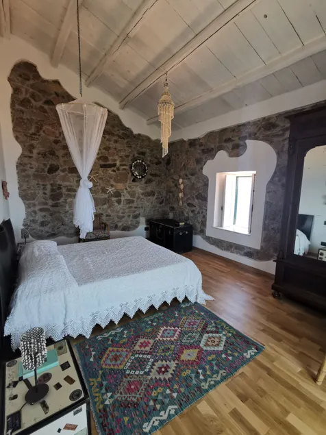 LA FINESTRA SUL MARE VACATION HOME - Image 1