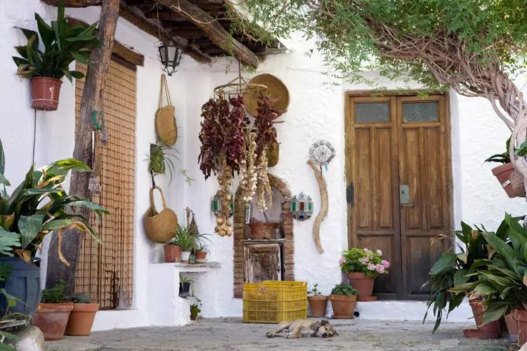 Typical House in Bubion (Casa el Porton) - Image 1