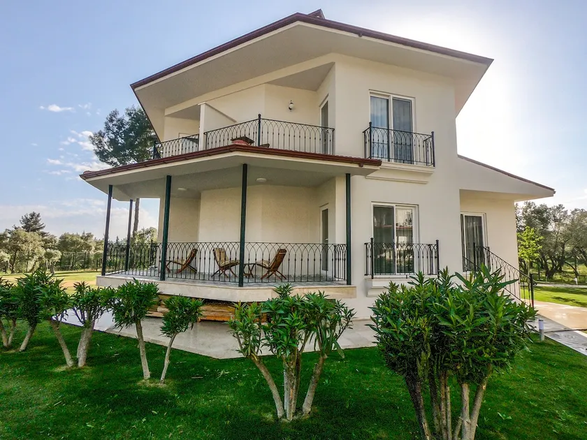 Paradise Villa in Köyceğiz, Flamingo, Ayaklı Lake - Image 1