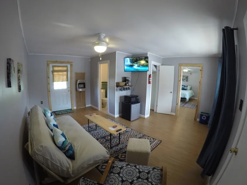 Waterfall Suite at Little Buffalo Terrace - Image 1