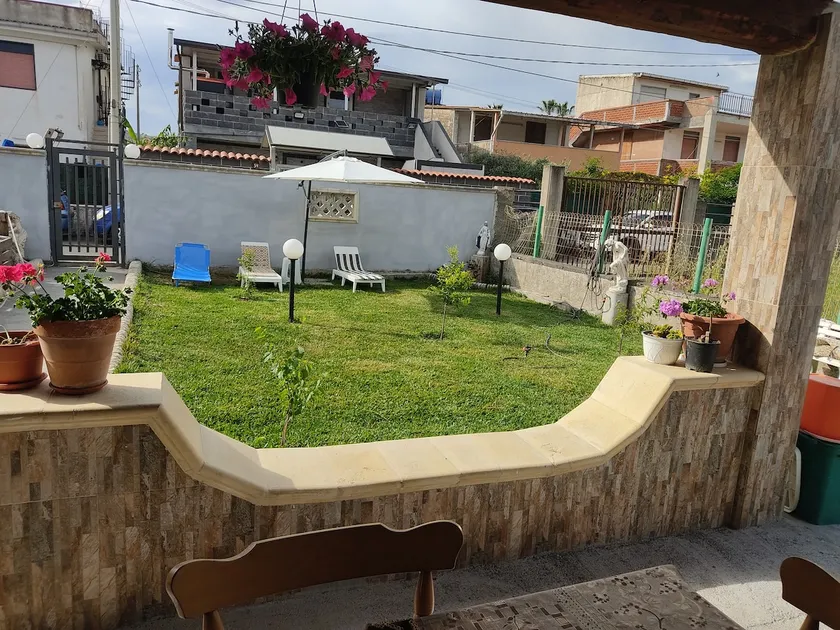 relaxing home - Image 1