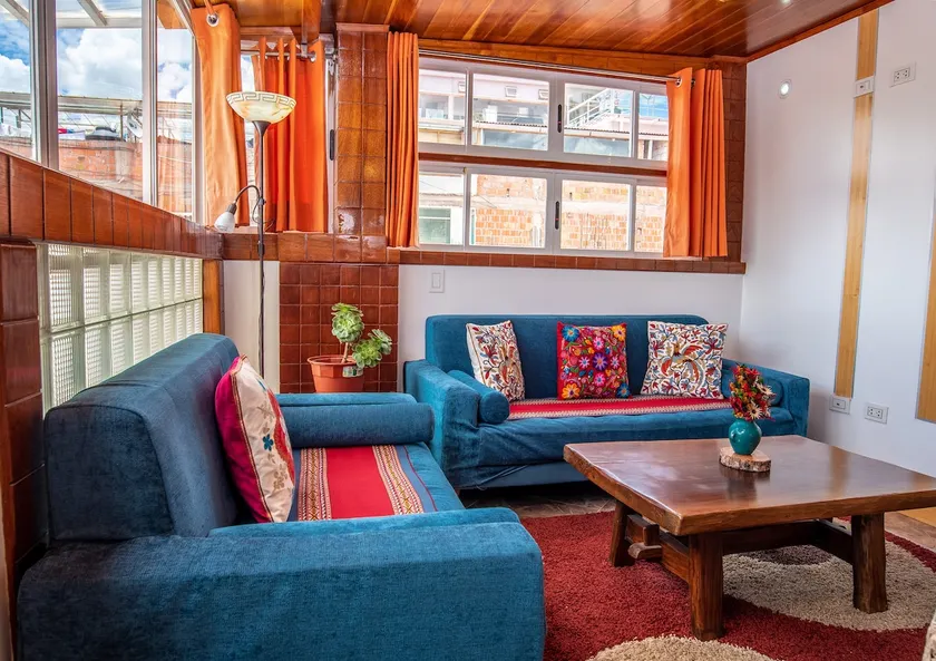 Janeth's georgeous penthouse with jacuzzi - Image 1
