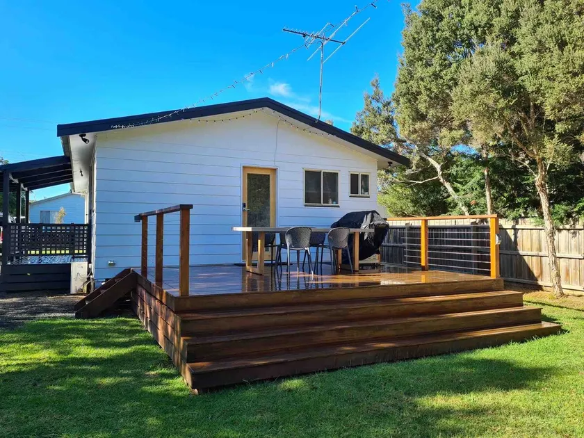 Phillip Island Beach Retreat - Image 1