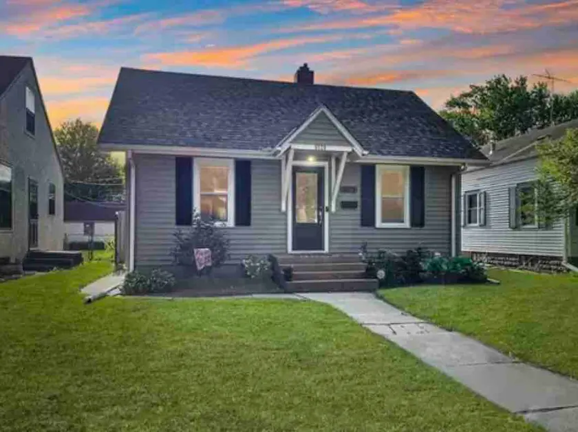 Modern 3 bedroom Inspired by Minneapolis near MSP - Image 1