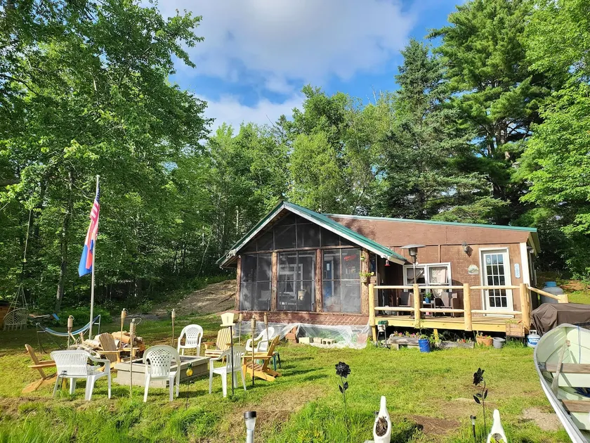 Bouleys Lake House - Image 1