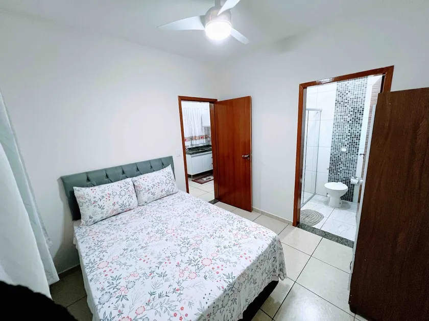 Flat 5 Next to UEL and Gleba Palhano - SMART TV - Image 1