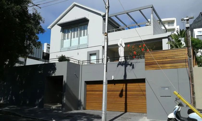 Camps Bay Apartment - Image 1