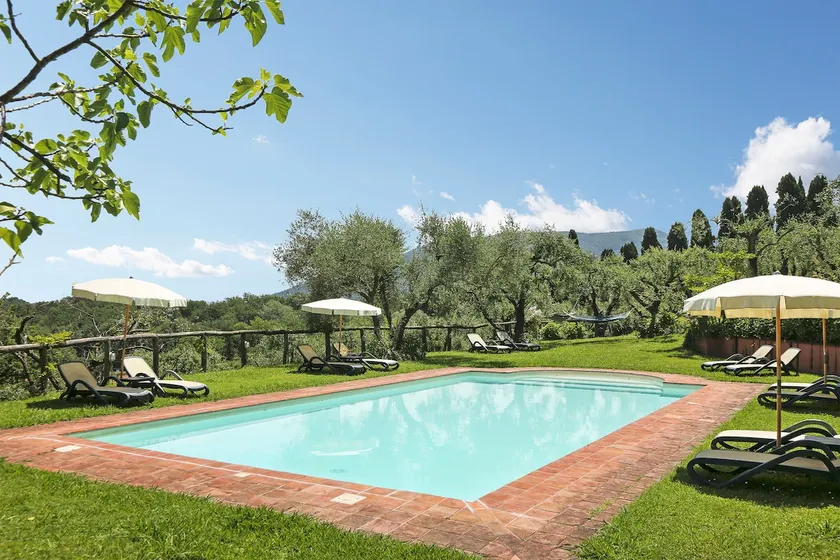 Castor & Pollux House in a splendid estate with a pool on the hills of Lucca - Image 1