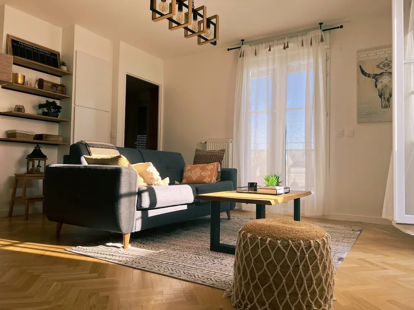 Beautiful penthouse, large outdoors, 5 min to Disney - Image 1