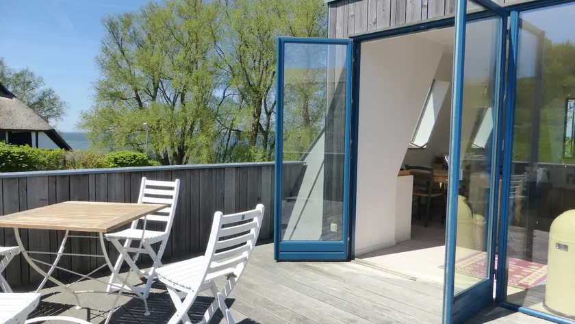 Apartment in an idyllic water location - pure nature - Image 1