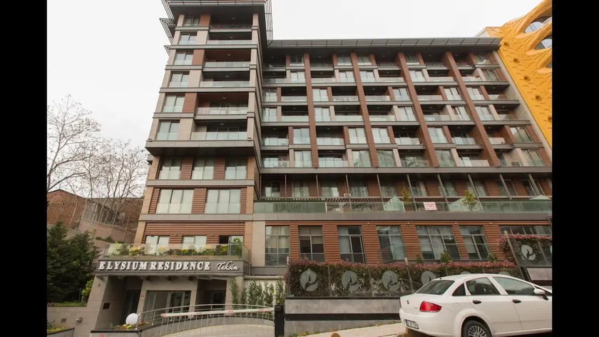 A 83 residence flat at the closest point to Taksim - Image 1