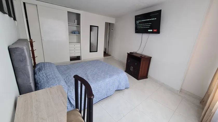 A cozy, modern, spacious and affordable apartment - Image 1