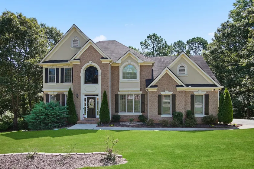 Great Family Mansion Near Stone Mtn~ & Convington - Image 1