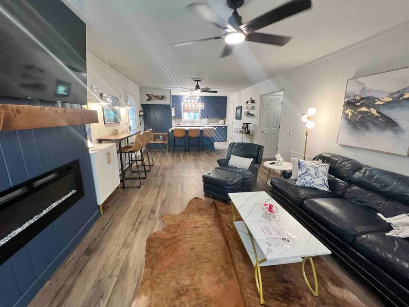 Belle Maison, Backyard Oasis, Extended Stays - Image 1