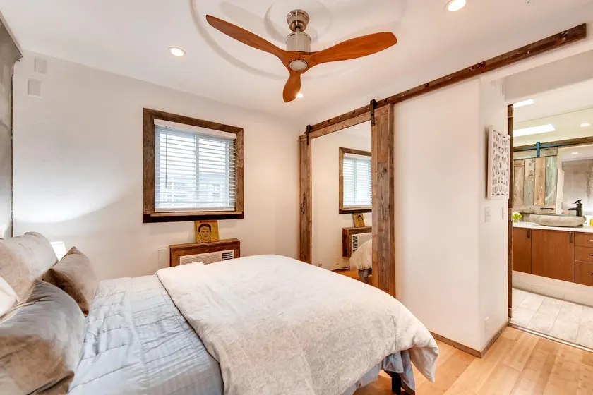 Freshly Renovated Artist Condo and Pool Minutes to Downtown - Image 1
