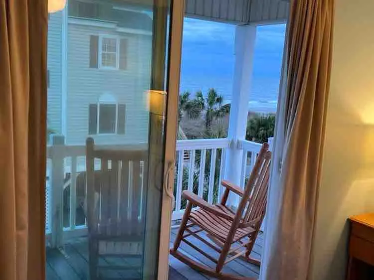 Holidays by the sea B newly renovated 4 bedrooms - Image 1
