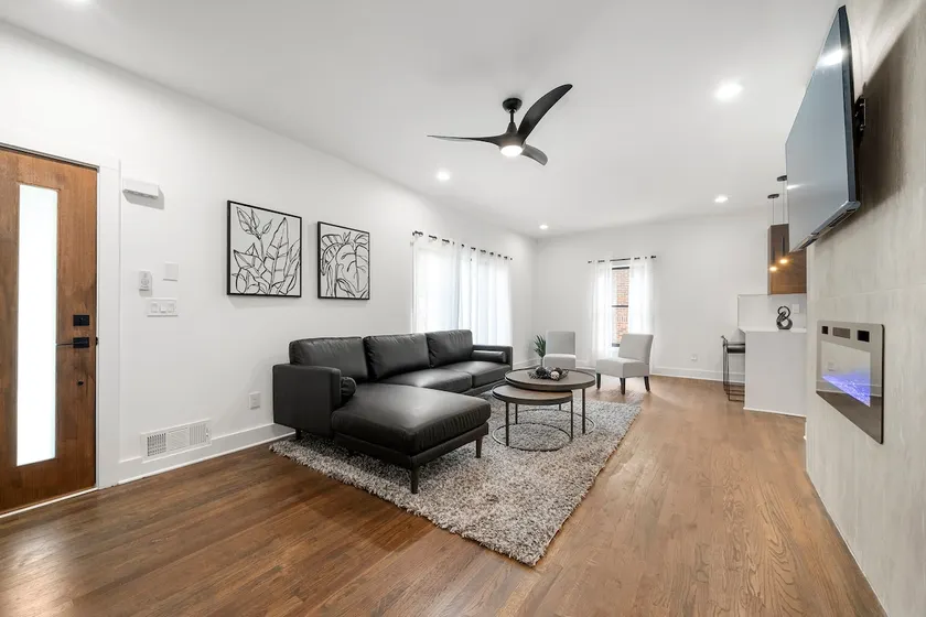 \" Top Notch House In Perfect Location\" - Image 1