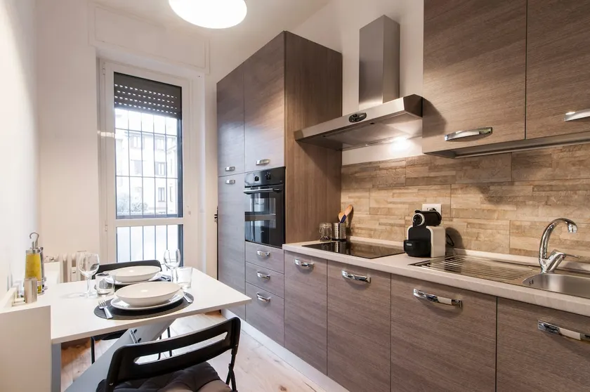 Cozy Apartment_S in the heart of Milan - Image 1