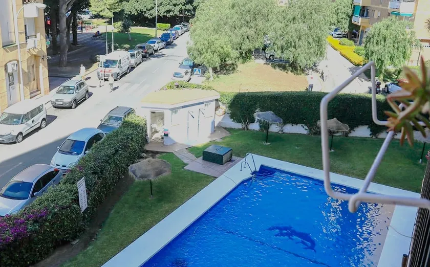 Casa blue fish - Image 1