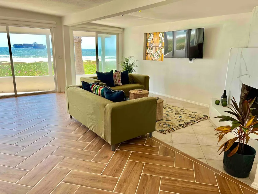 Casa Peninsula- Beach House - Image 1