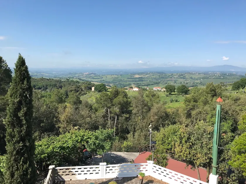 An amazing view on Umbria's countryside - Image 1