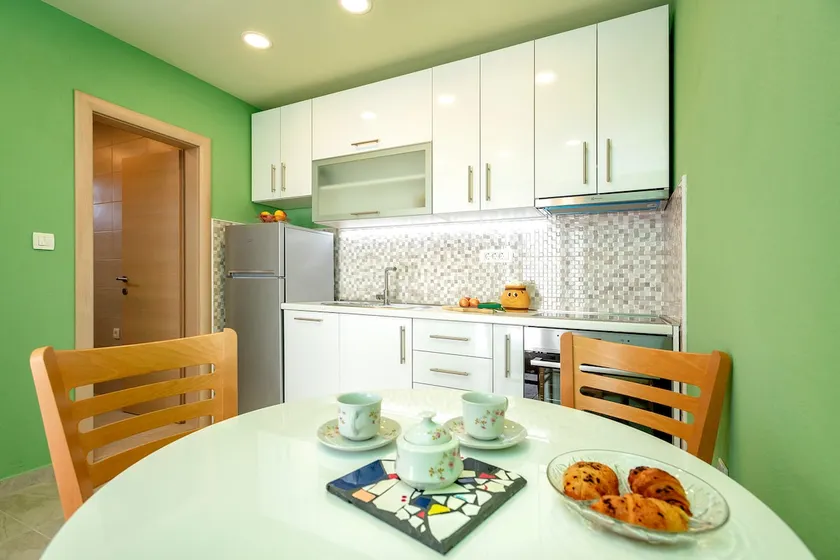 Apartmani Maja i Frano Škarpa 2 - Image 1