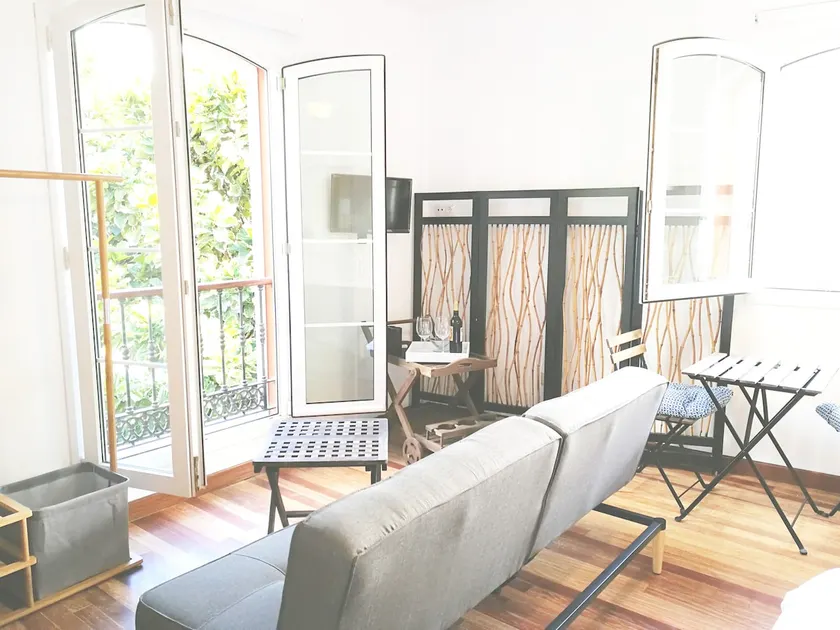 Lemmon Tree Apartment, Sweet Dreams Studio - Image 1