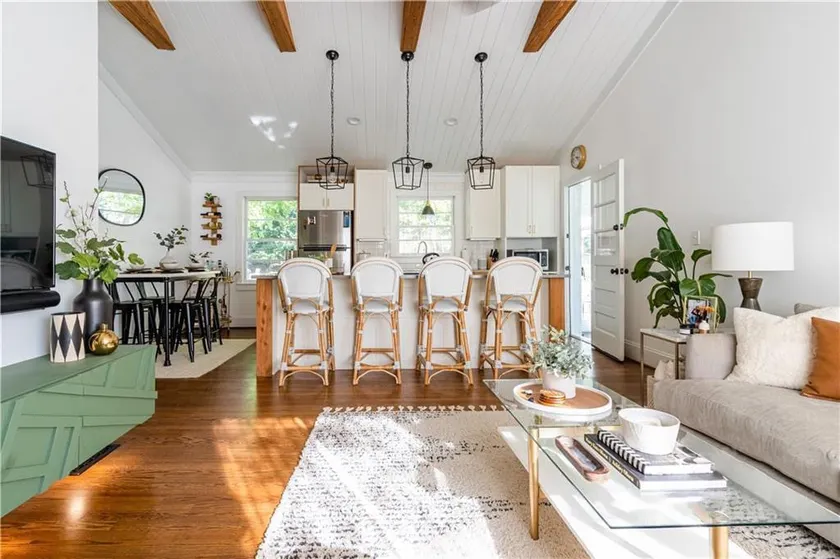 Boho-Chic South CLT Oasis ★ Custom Home ★ Sleeps 6 - Image 1