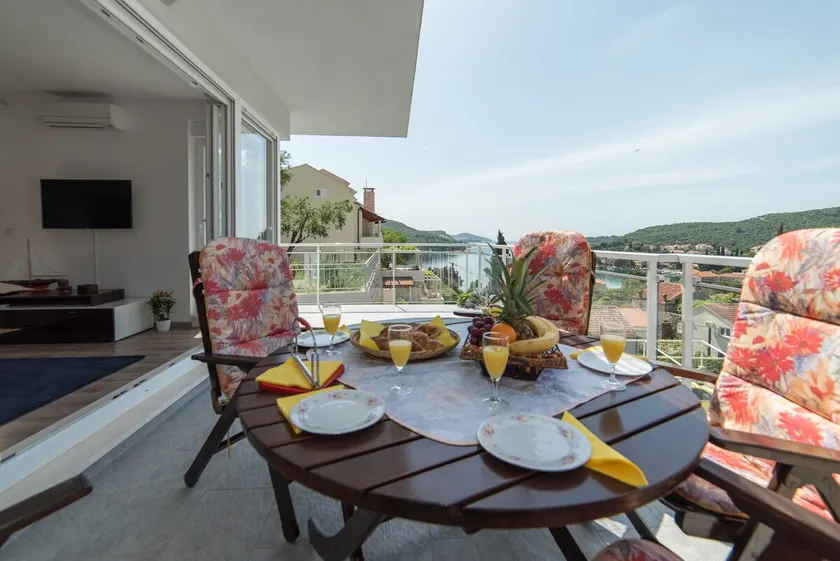 Luxury Apartment Mediteran 2**** - Image 1