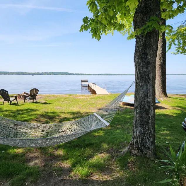 Shawano Lake Cottage Directly on Shawano Lake - Image 1