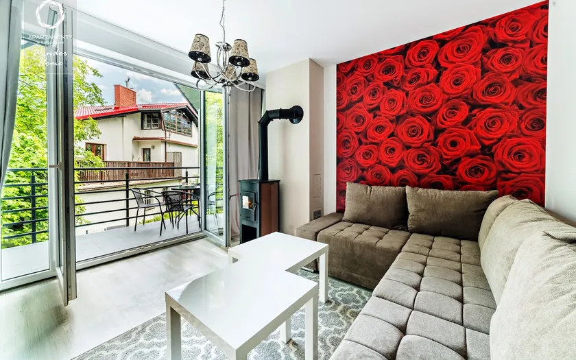 Alta with balcony and fireplace - Image 1