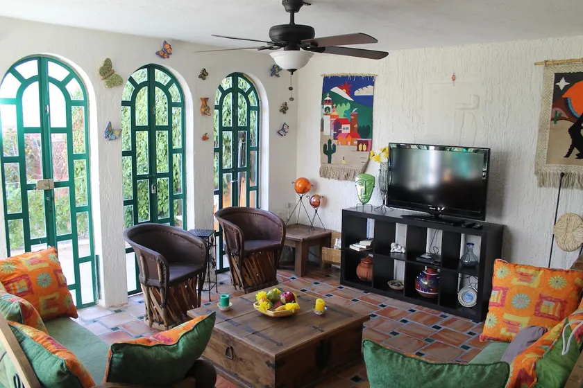 Mora's House - Image 1