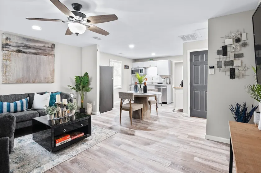 Modern 3BR|Sleeps 6|Downtown ATL - Image 1
