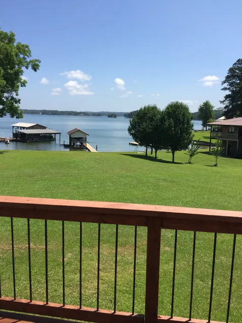 home on Lake Martin. 8 Fairwinds LN Dadeville A - Image 1