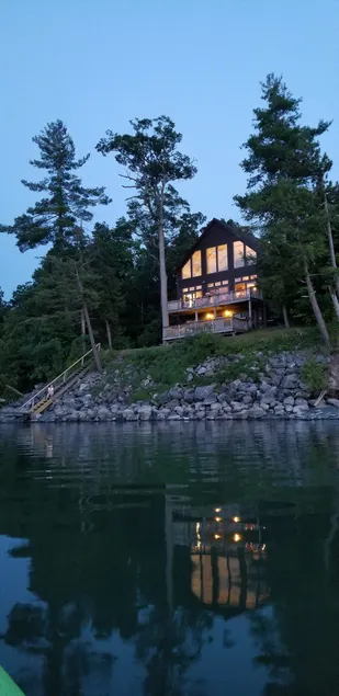LakeFront, Endless Views, 3 level, open floor plan - Image 1