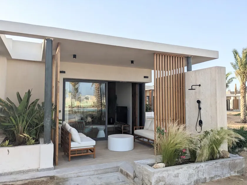 Magical Cabana Steps From Beach & Pool - Image 1