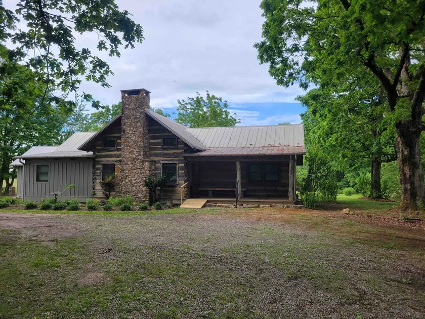 Mountain Abode 157 - Image 1
