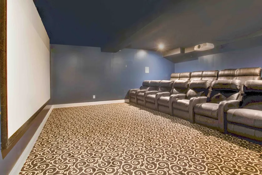 Coastal Villa Suite pool•sauna•gym•theater•beach - Image 1