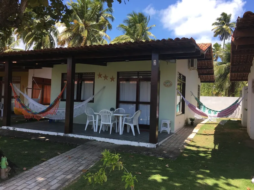Chalet in Maragogi, 50 meters from the sea, air-conditioned. - Image 1