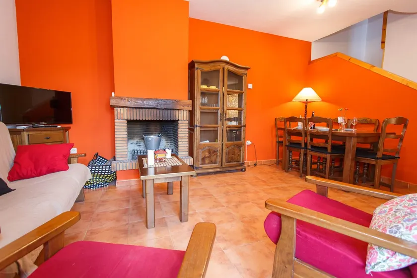 Rural retreat in Sierra Norte near Buitrago - Image 1