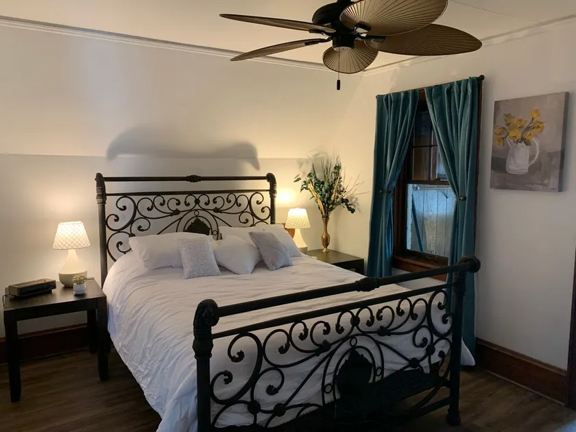 Nice 1 BR Apt, WIFI & Office, Near State Fair - Image 1