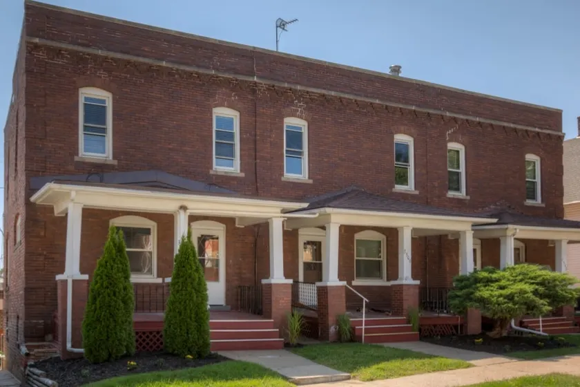 Fabulous Midtown Townhome #1 (Non-smoking) - Image 1