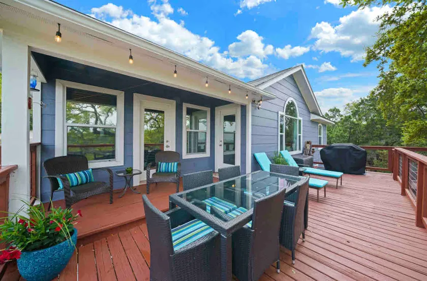 Lake View House near Comal Park and Whitewater - Image 1