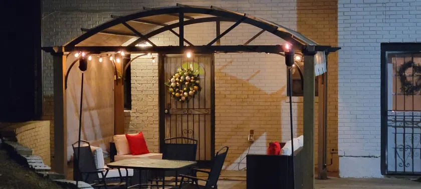 THE COZY JOINT - Image 1