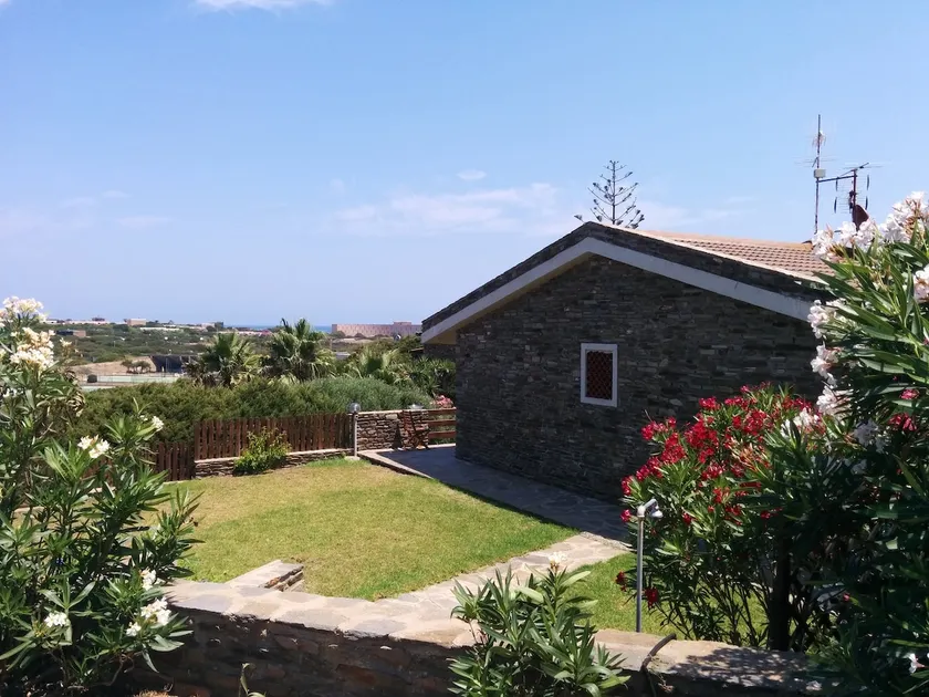Casa Ginepro - between the beach and the cliff - Image 1