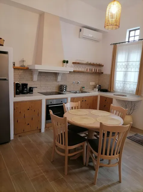 Comfortable fully equipped house in Kampos, Tinos! - Image 1