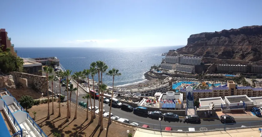 Relax&Views_inParidise - Image 1