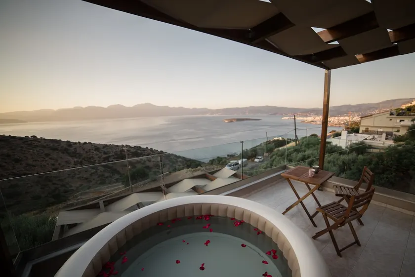 Halcyon Panorama Villas - Image 1